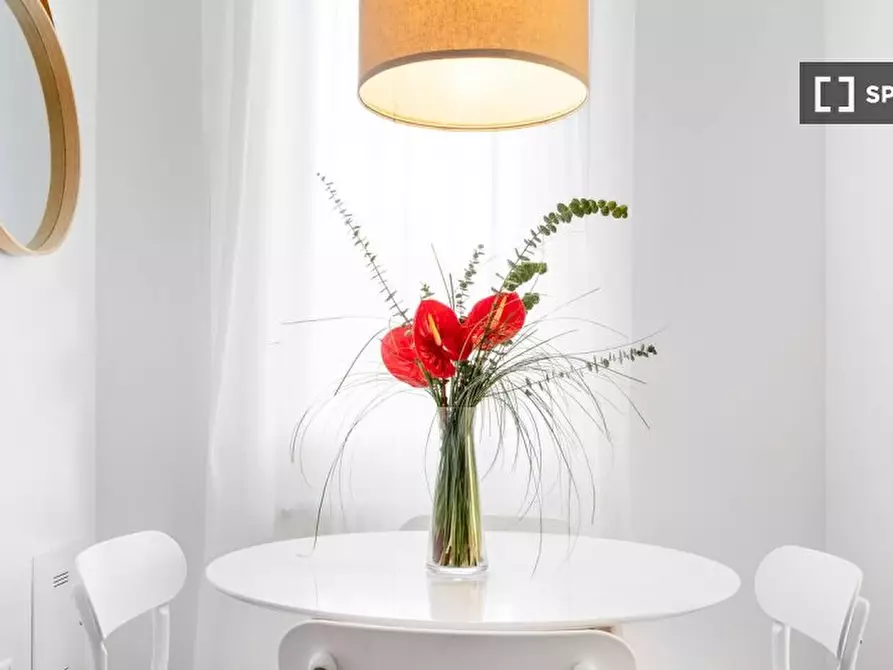 Immagine 14 di Appartamento in affitto  in Via Giuseppe Massarenti a Bologna