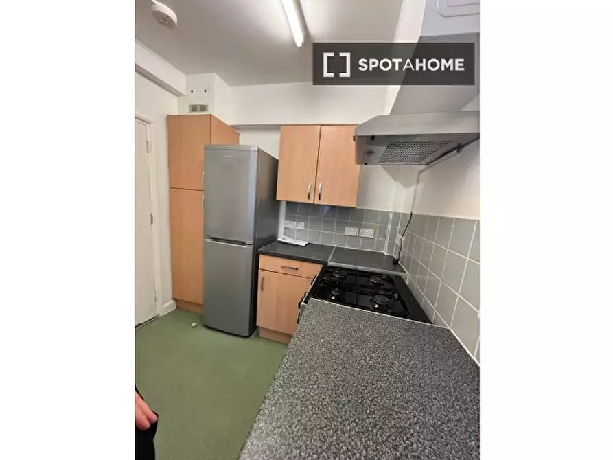 Immagine 12 di Camera condivisa in affitto  in Poynders Gardens a Lambeth