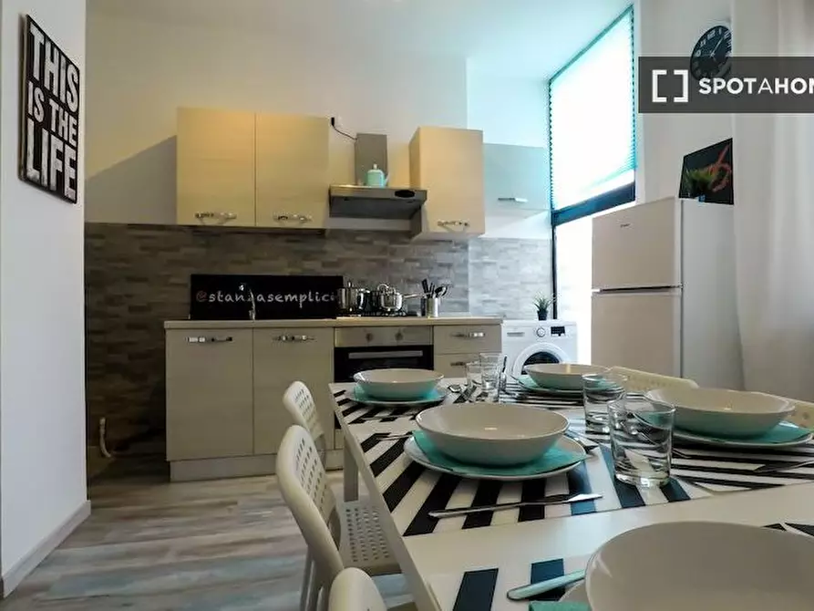 Immagine 7 di Camera condivisa in affitto  in Bligny a Brescia