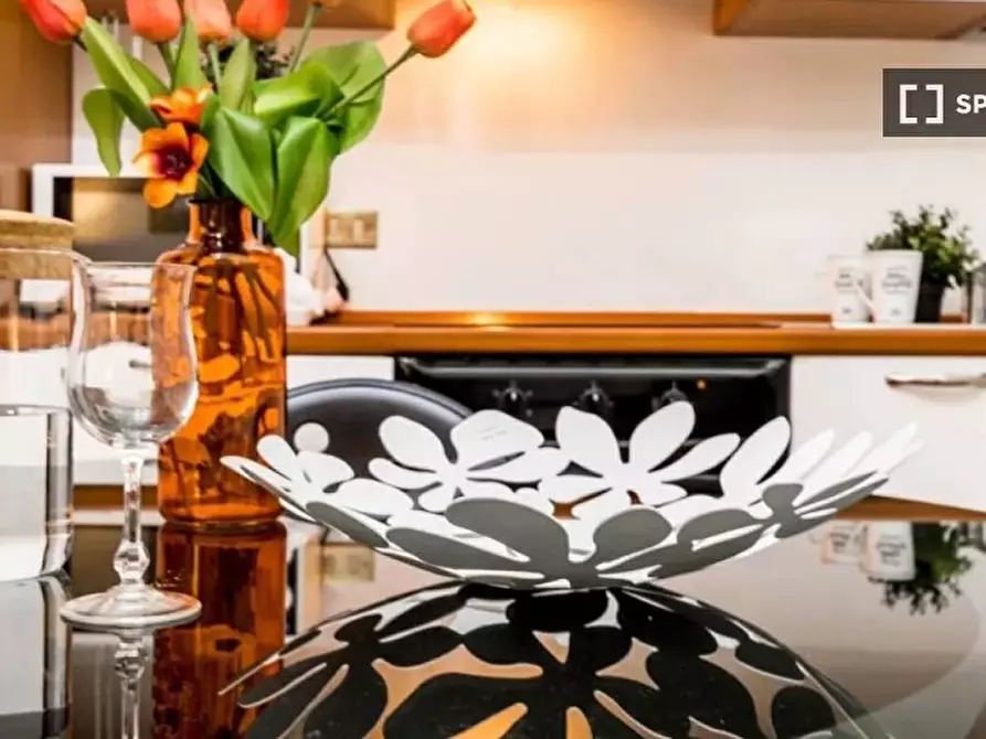 Immagine 12 di Appartamento in affitto  in Via Giuseppe Mazzini a Milano