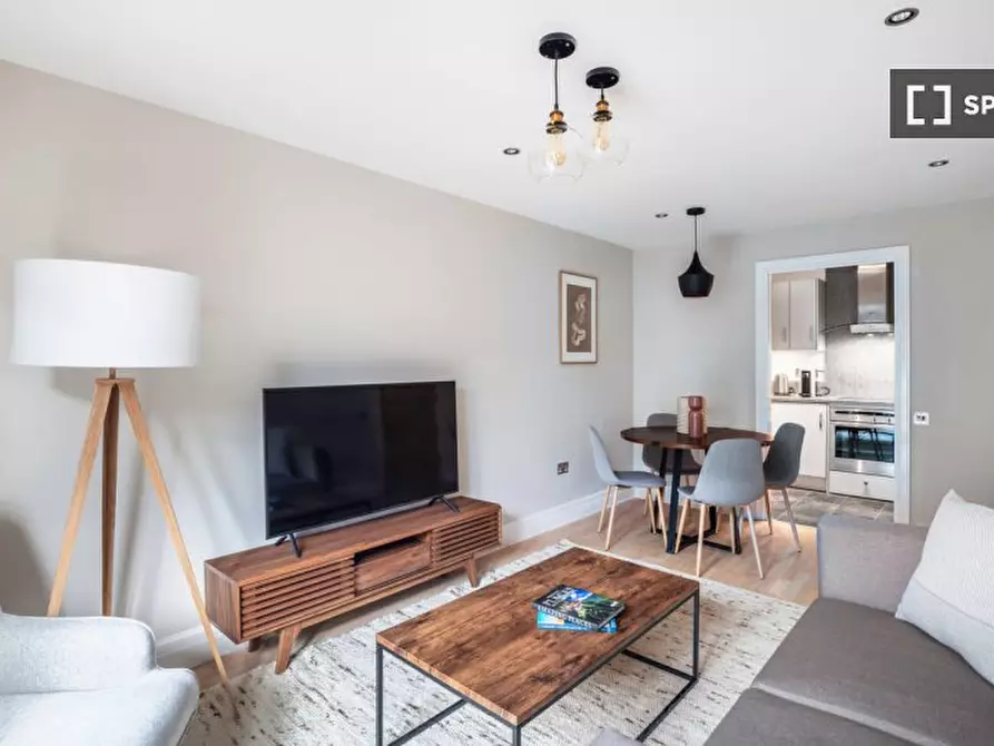 Immagine 2 di Appartamento in affitto  in Hoxton Square a Islington
