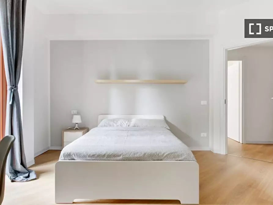 Immagine 1 di Camera condivisa in affitto  in Via Stromboli a Milano