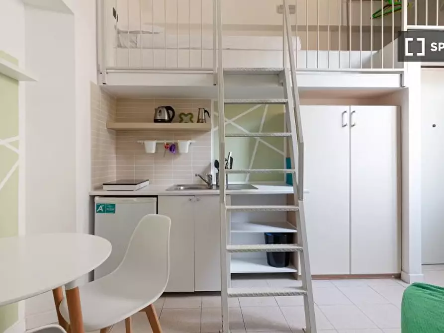 Immagine 11 di Ufficio in affitto  in Corso Magenta a Milano