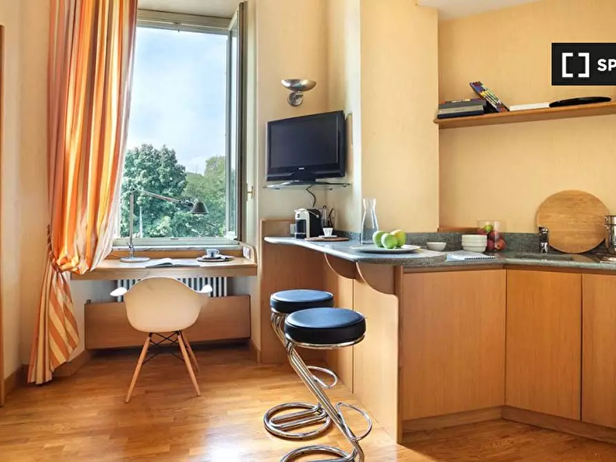 Immagine 3 di Appartamento in affitto  in Piazza Carlo Felice a Torino