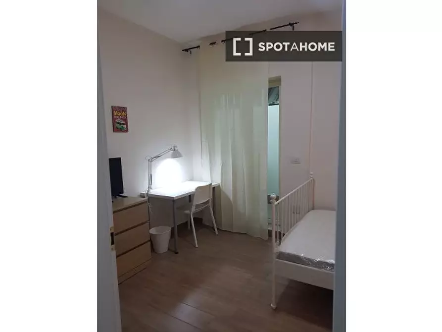 Immagine 19 di Appartamento in affitto  in Vico Parrettari a Napoli