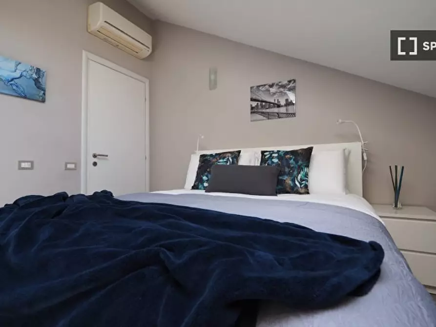 Immagine 6 di Camera condivisa in affitto  in Via Santa Chiara a Torino