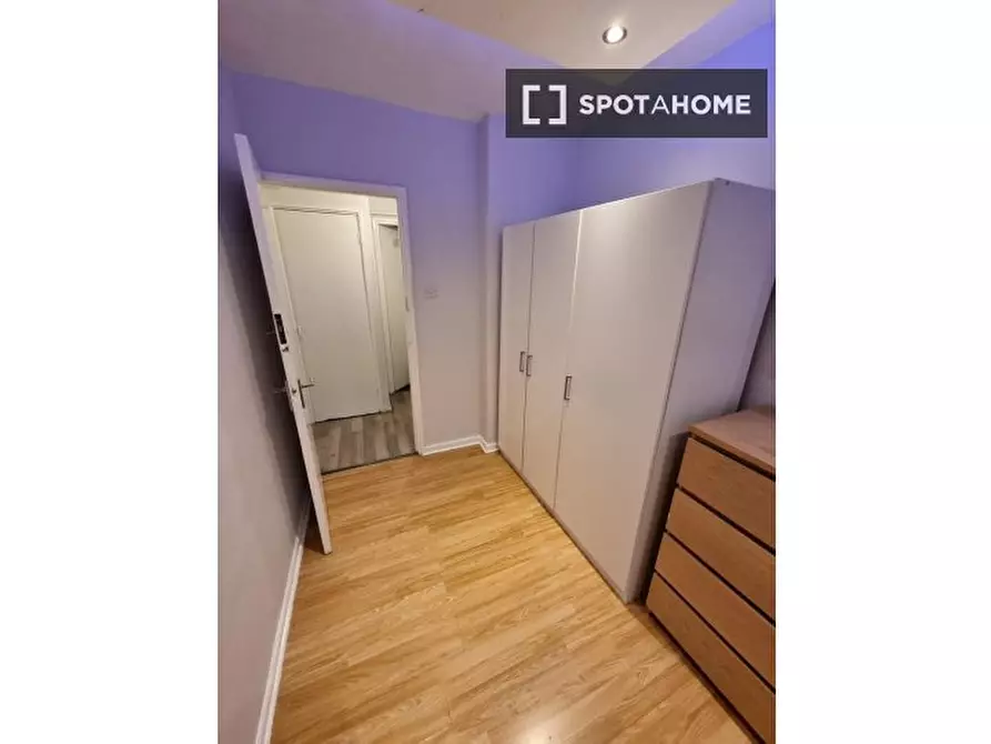 Immagine 2 di Camera condivisa in affitto  in Waltham House a Lambeth