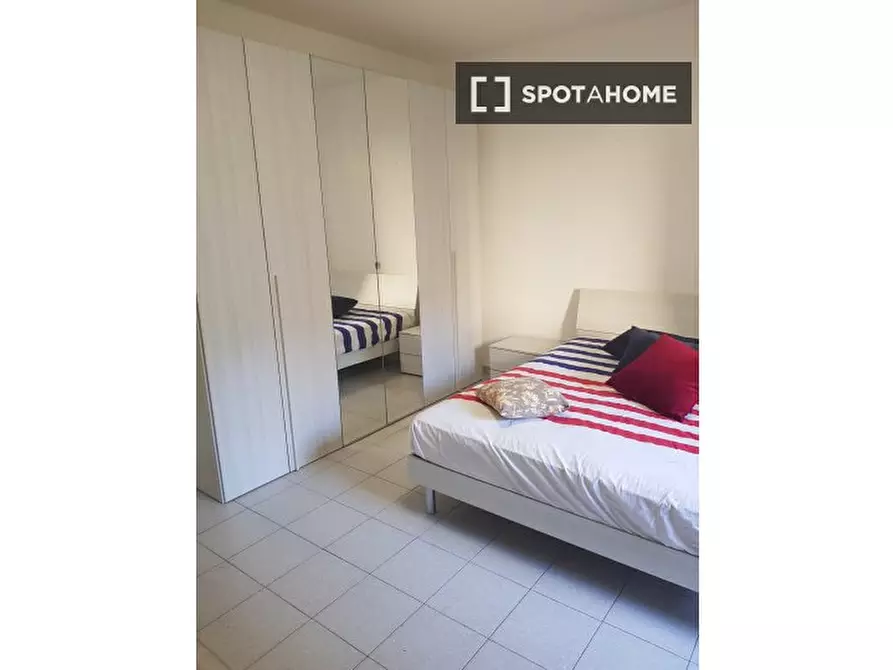 Immagine 2 di Camera condivisa in affitto  in C.so Vittorio Emanuele II a Torino