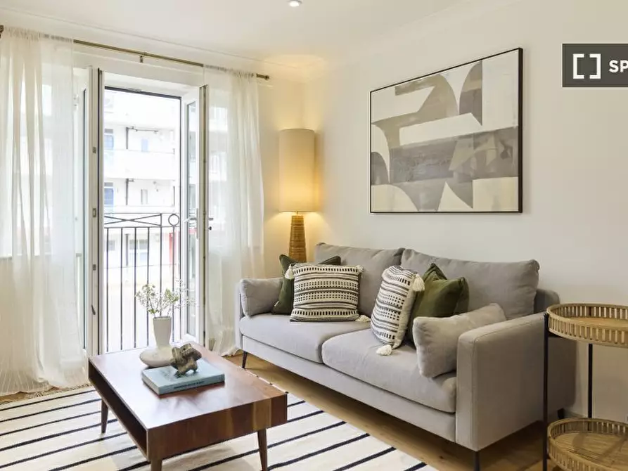 Immagine 1 di Appartamento in affitto  in Fulham Road a Hammersmith