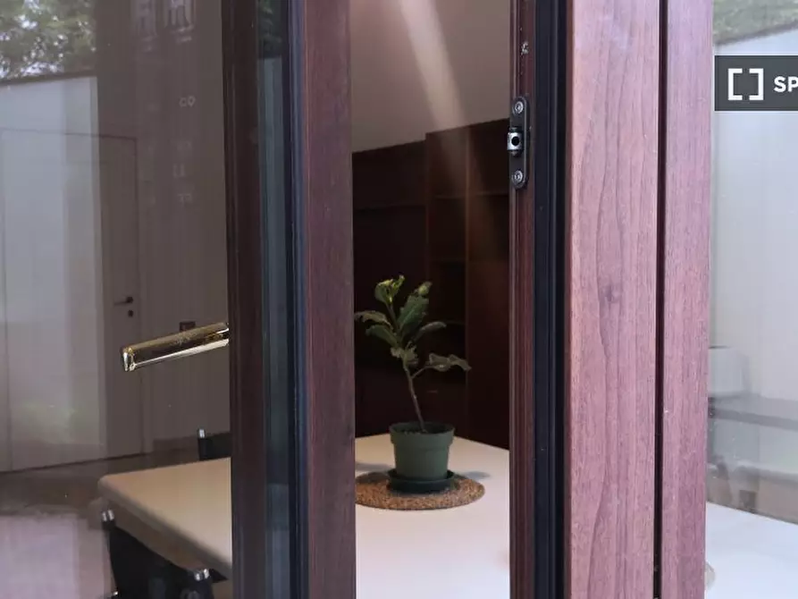 Immagine 19 di Ufficio in affitto  in Via Vincenzo Monti a Milano