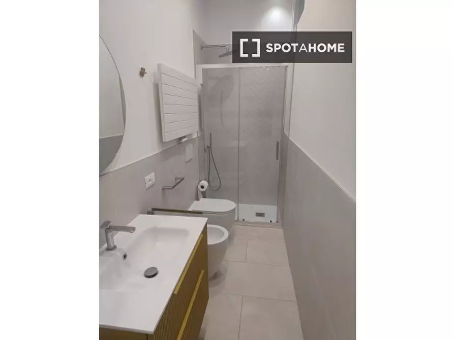 Immagine 14 di Appartamento in affitto  in Via Appia Nuova a Roma