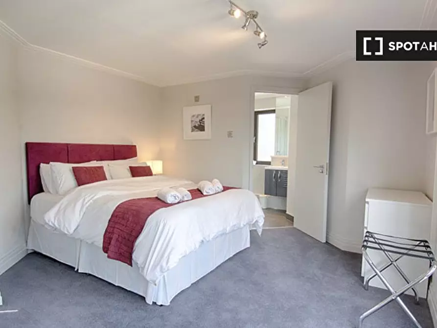 Immagine 5 di Appartamento in affitto  in River House a 