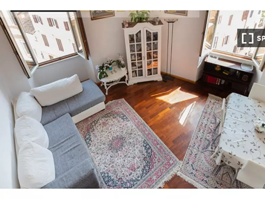 Immagine 1 di Appartamento in affitto  in Via Luciano Manara a Roma