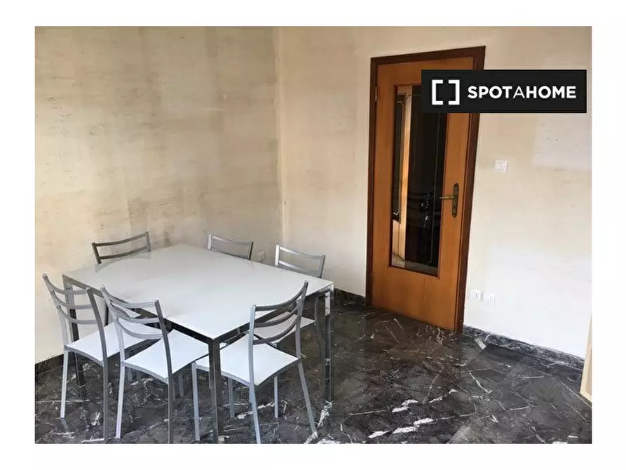Immagine 7 di Camera condivisa in affitto  in Via Alfredo Protti a Bologna
