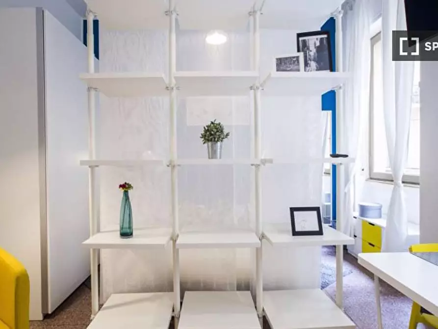 Immagine 10 di Camera condivisa in affitto  in Via San Calocero Milan a Milano