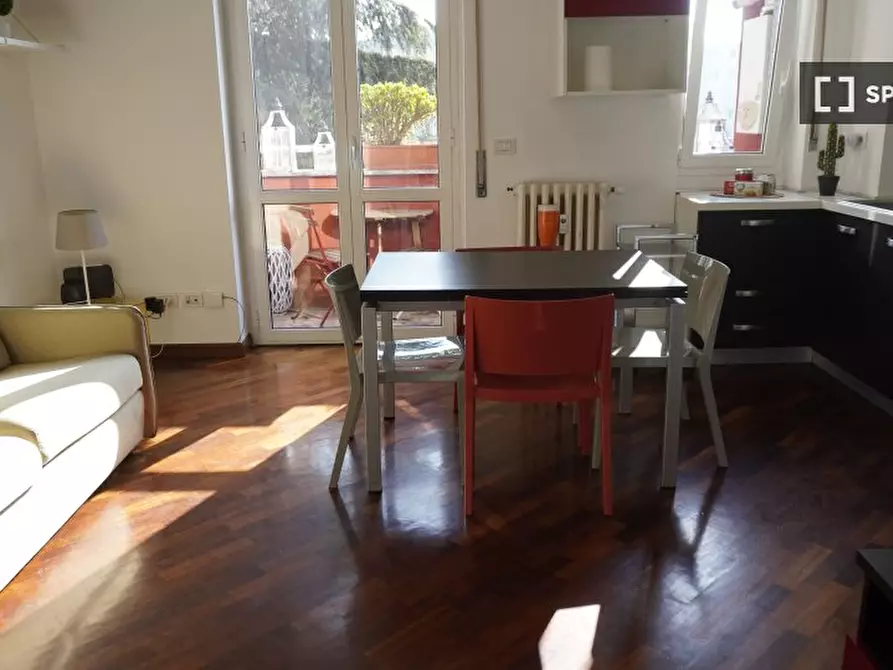 Immagine 9 di Appartamento in affitto  in Via Tavazzano a Milano