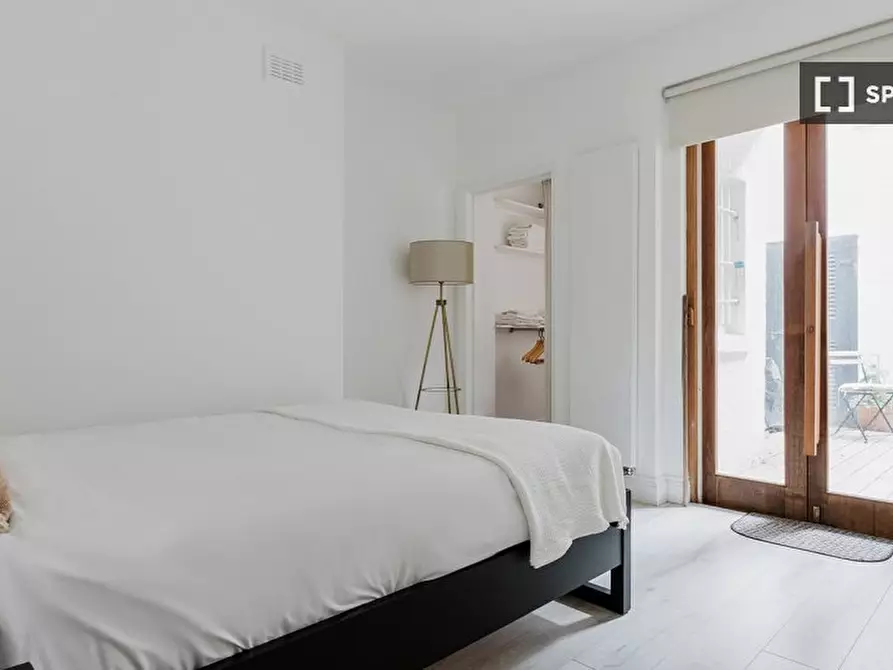 Immagine 9 di Appartamento in affitto  in A Vereker Rd a Hammersmith