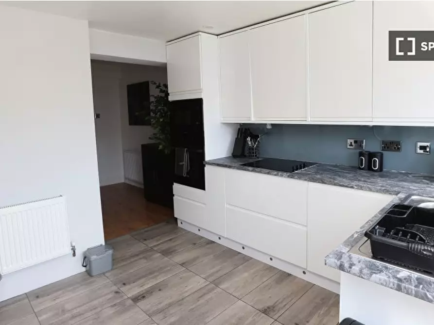 Immagine 4 di Appartamento in affitto  in Greenwood Ave a Enfield