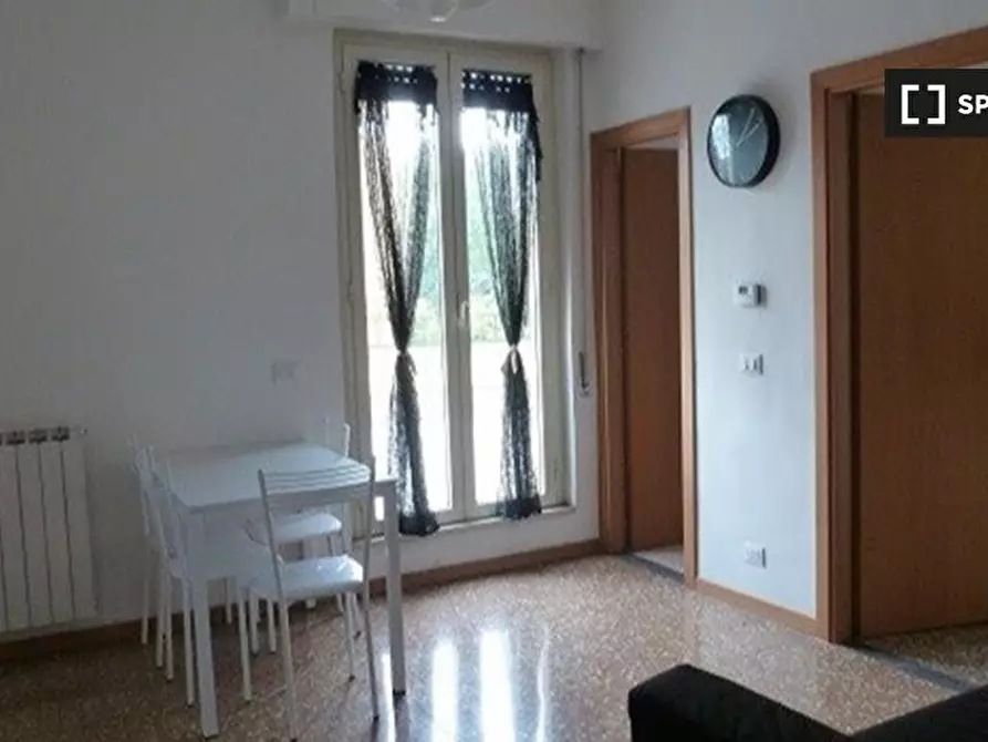 Immagine 4 di Camera condivisa in affitto  in Via Portuense a Roma