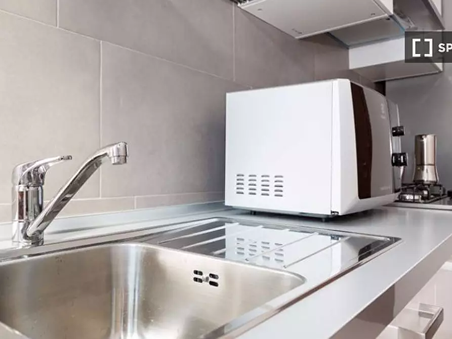 Immagine 8 di Camera condivisa in affitto  in Piazza Cartagine a Milano