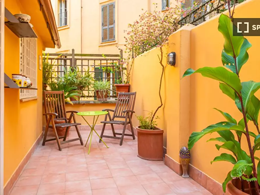 Immagine 15 di Appartamento in affitto  in Piazza Regina Margherita a Roma