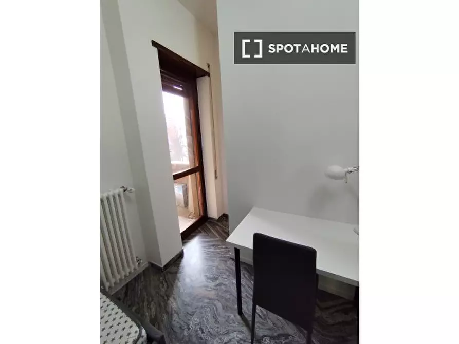 Immagine 1 di Camera condivisa in affitto  in V.le Pietro Pietramellara a Bologna