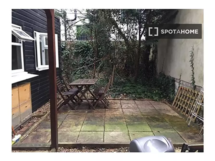 Immagine 16 di Camera condivisa in affitto  in Anson Rd a Brent