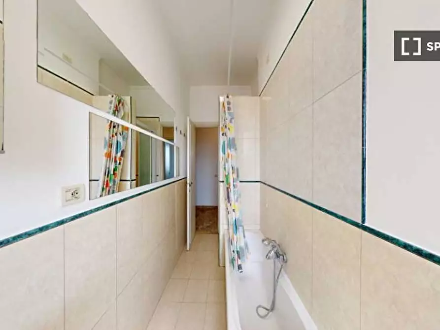 Immagine 19 di Camera condivisa in affitto  in Viale Molise a Milano