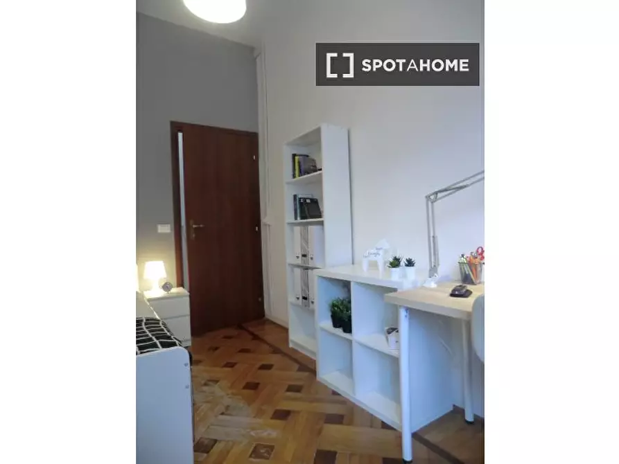 Immagine 11 di Camera condivisa in affitto  in Via Sorio a Padova