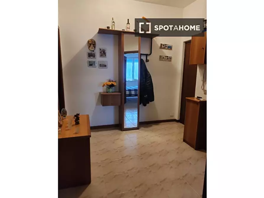 Immagine 2 di Camera condivisa in affitto  in V.le delle Rimembranze di Greco a Milano