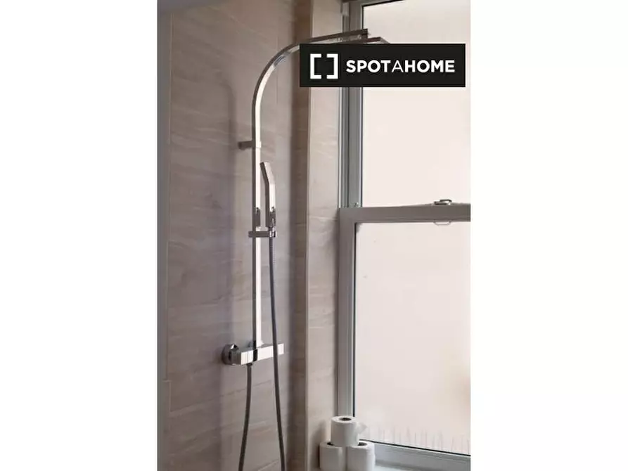 Immagine 4 di Appartamento in affitto  in Flat a Hackney