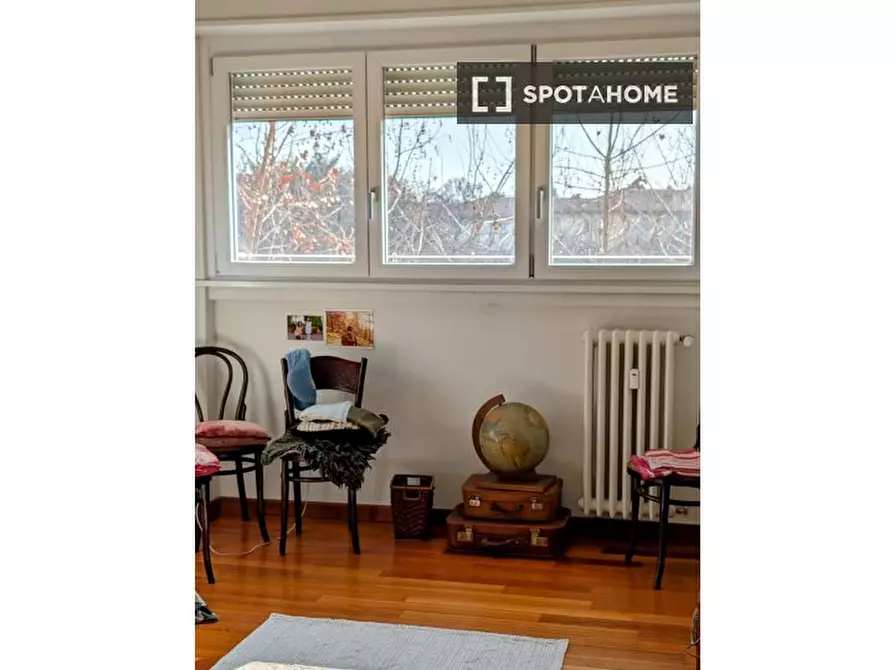 Immagine 2 di Camera condivisa in affitto  in Viale Omero a Milano