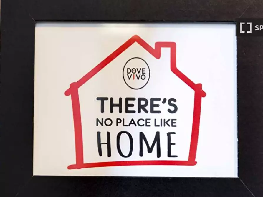 Immagine 2 di Camera condivisa in affitto  in Via Garegnano a Milano