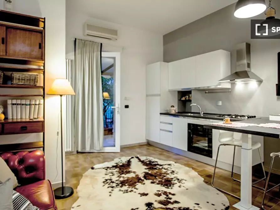 Immagine 1 di Appartamento in affitto  in Via dei Baglioni a Roma