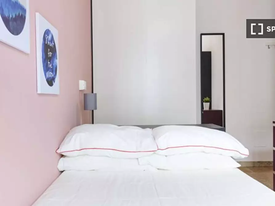 Immagine 3 di Camera condivisa in affitto  in Viale Andrea Doria a Milano