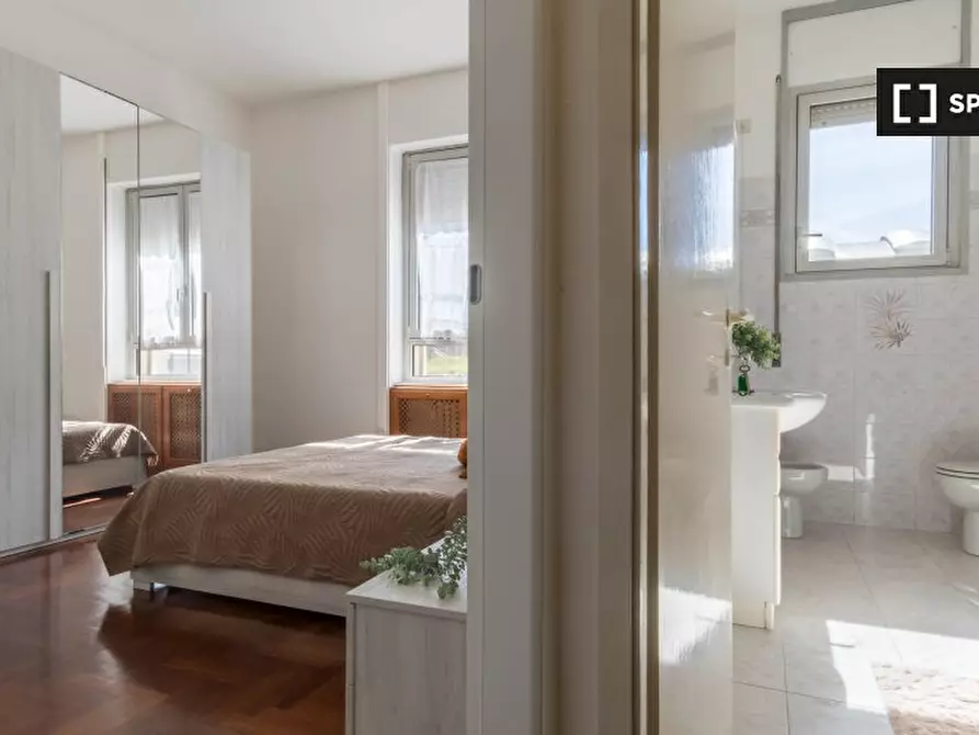 Immagine 5 di Camera condivisa in affitto  in Via Guido Guarini Matteucci a Milano