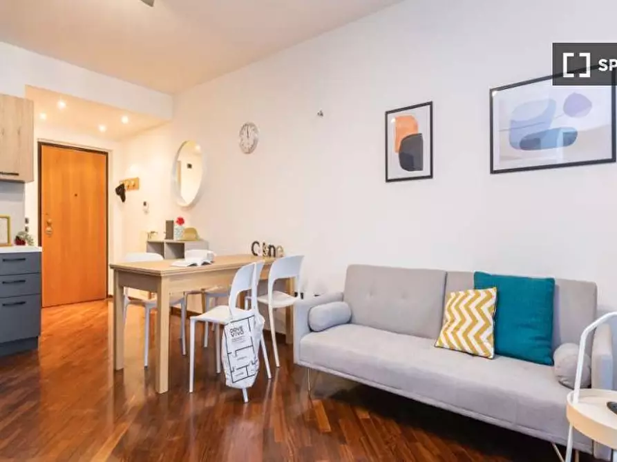 Immagine 10 di Camera condivisa in affitto  in Via Spadolini a Milano