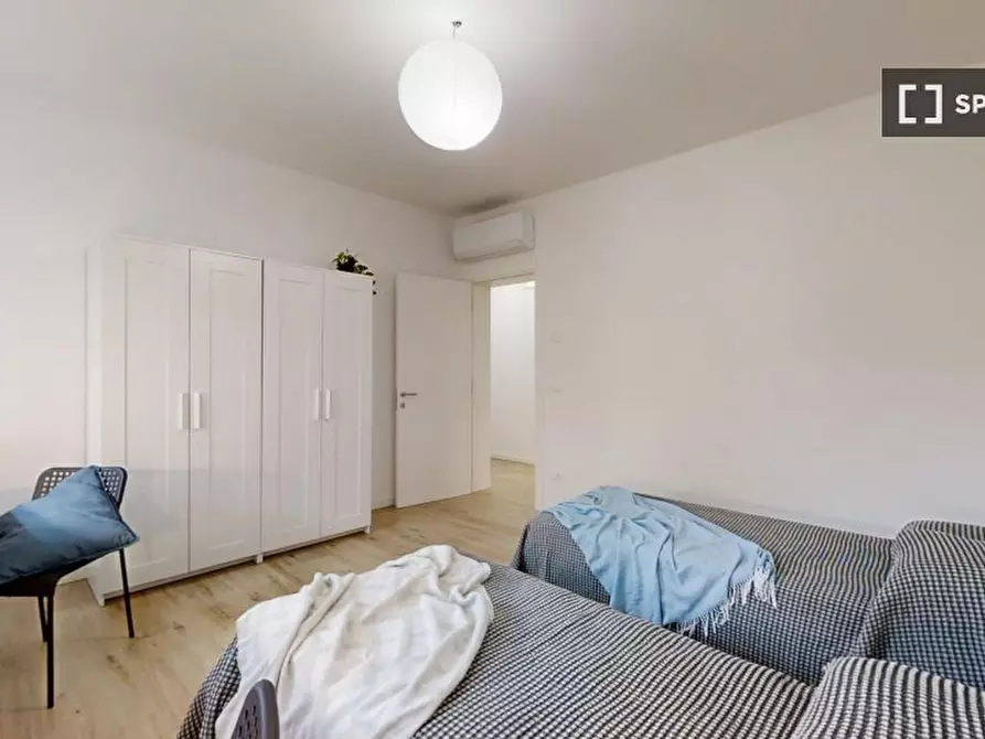 Immagine 5 di Camera condivisa in affitto  in VIA armistizio a Padova