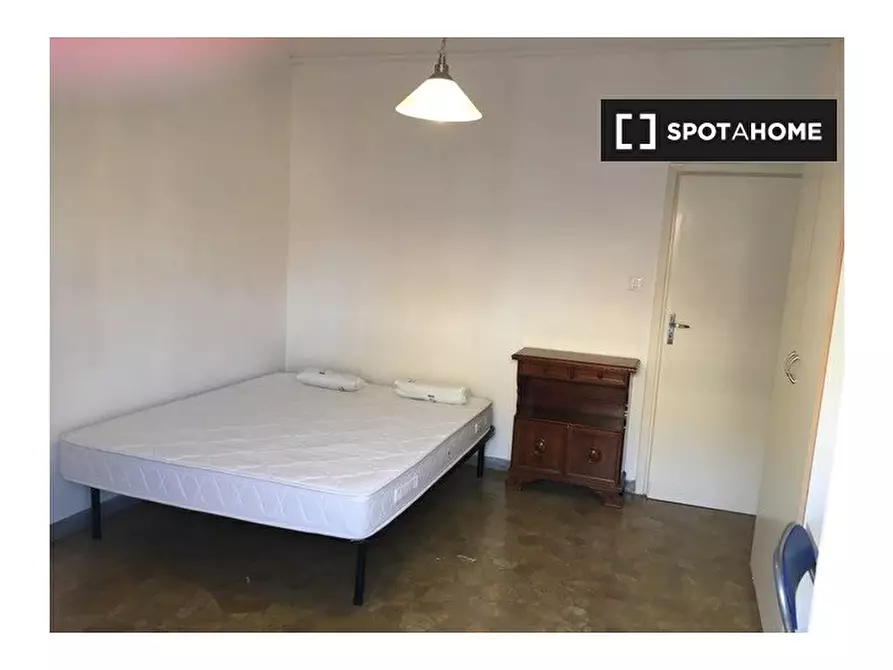 Immagine 7 di Camera condivisa in affitto  in Via Filippo Turati a Bologna