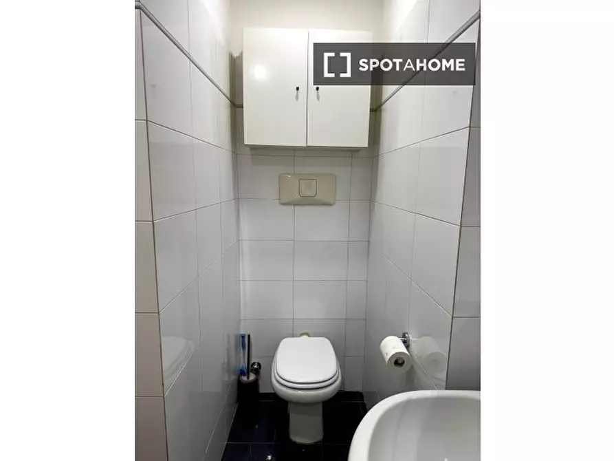 Immagine 7 di Ufficio in affitto  in Corso S. Gottardo a Milano