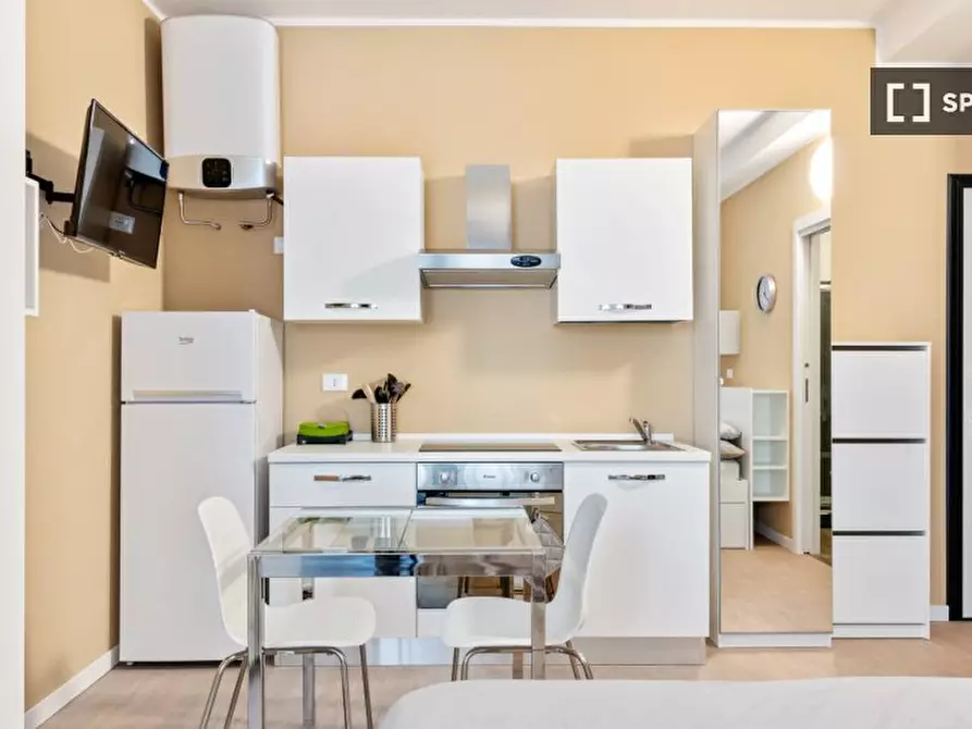 Immagine 6 di Ufficio in affitto  in Via Luciano Manara a Milano