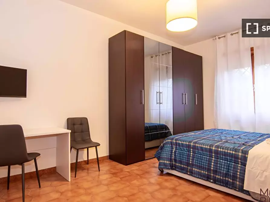 Immagine 5 di Camera condivisa in affitto  in Via Ferdinando Quartieri a Roma