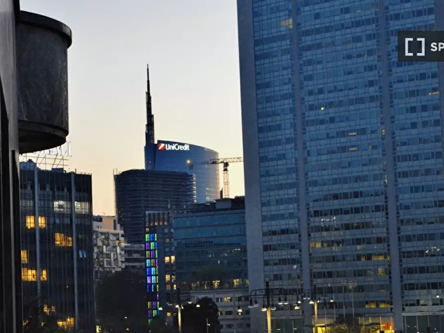 Immagine 8 di Appartamento in affitto  in Piazza Luigi di Savoia a Milano