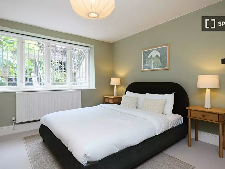 Immagine 1 di Appartamento in affitto  in Crescent Grove a Lambeth