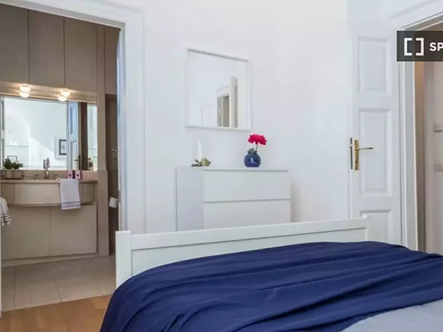 Immagine 5 di Appartamento in affitto  in Via Pontaccio a Milano