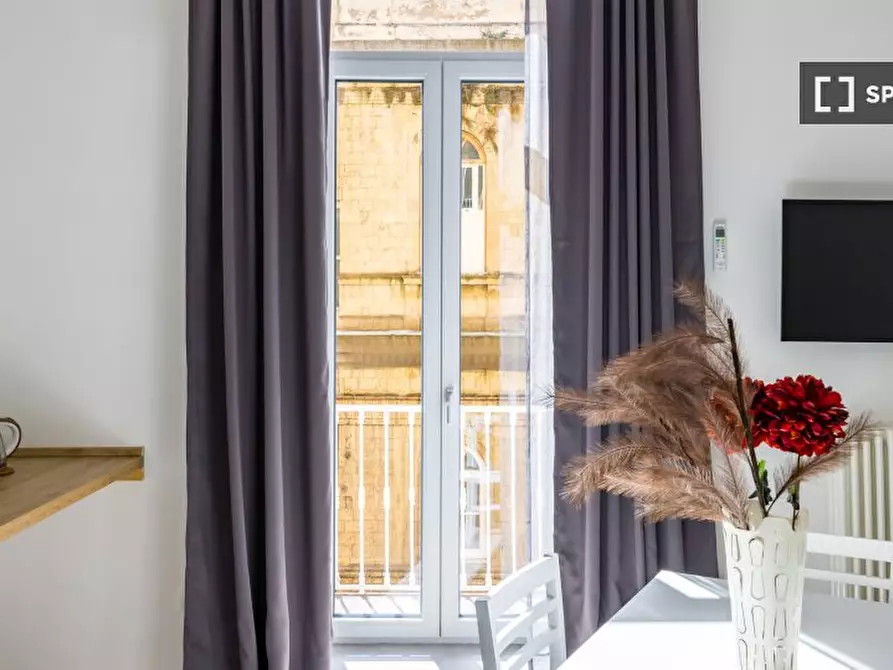 Immagine 14 di Appartamento in affitto  in Corso Vittorio Emanuele a Napoli