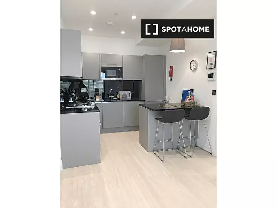 Immagine 5 di Appartamento in affitto  in Bourlet Cl a Paddington