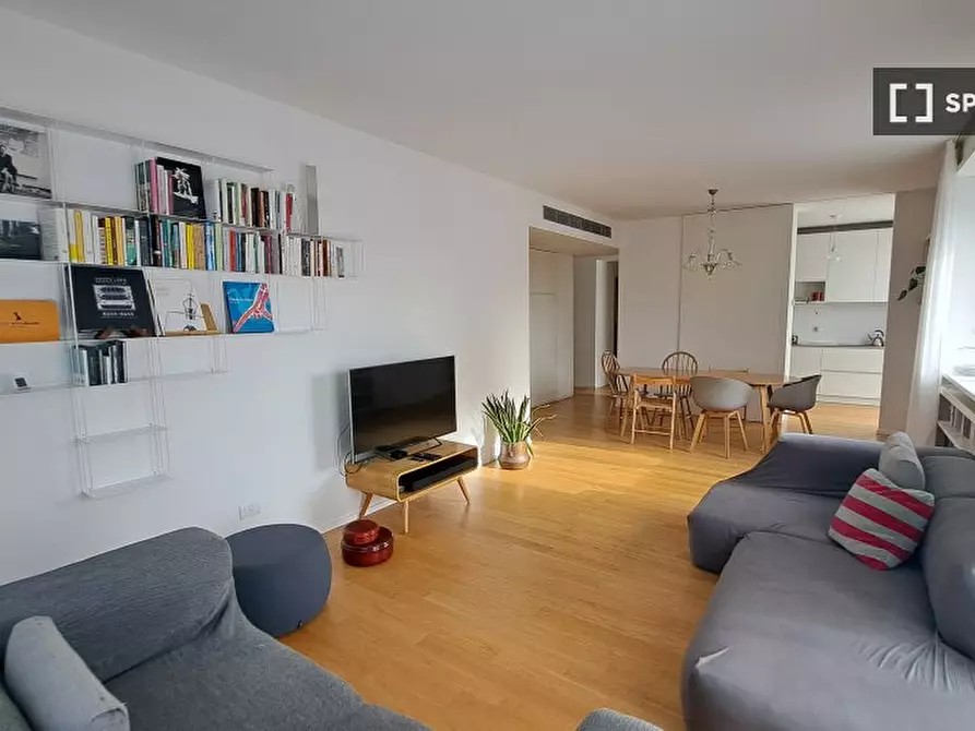 Immagine 5 di Appartamento in affitto  in Via Leone Tolstoi a Milano