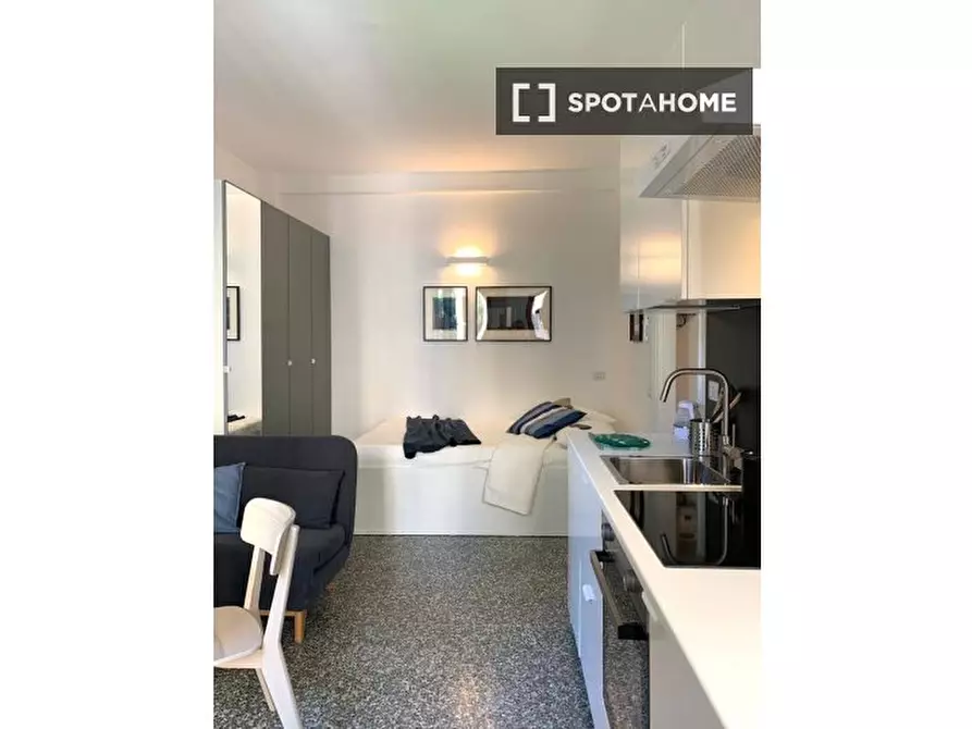 Immagine 11 di Appartamento in affitto  in Via Giacinto Bruzzesi a Milano