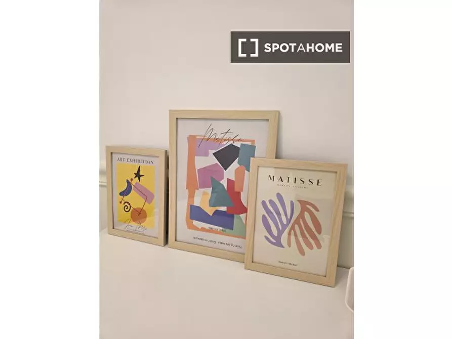 Immagine 3 di Camera condivisa in affitto  in Piazza Santiago del Cile a Roma